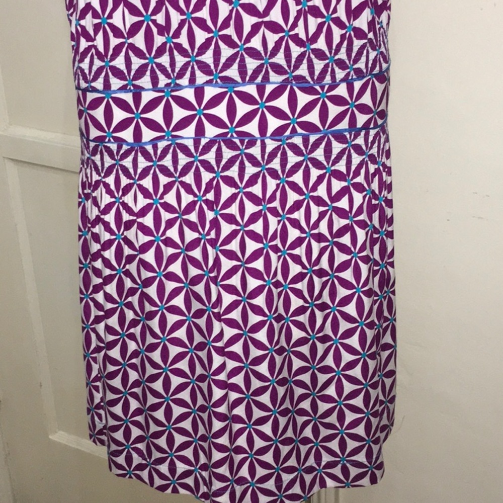 A Common Thread Dress - Picture 4 of 14